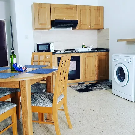 Sunshine Court 13 Apartamento *